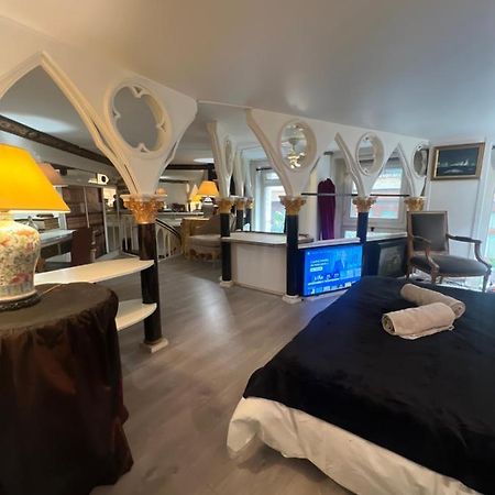 Av Montaigne Champs Elysee Paříž Exteriér fotografie