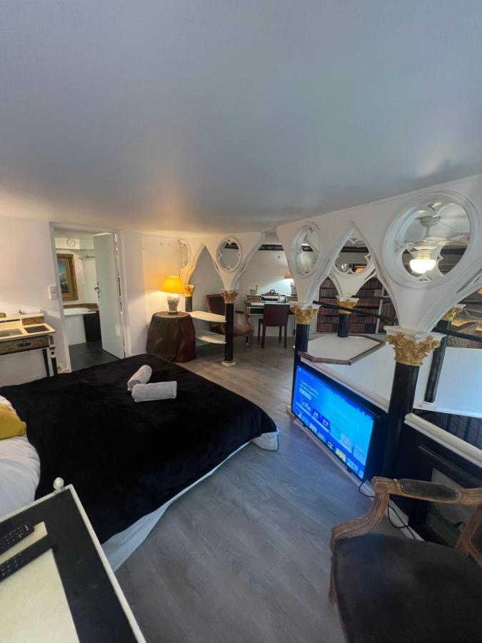 Av Montaigne Champs Elysee Paříž Exteriér fotografie